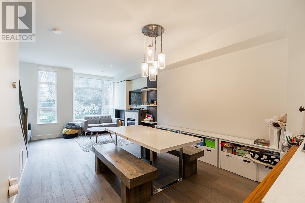 5512 Oak Street, Vancouver, British Columbia  V6M 2V6 - Photo 3 - R3008013