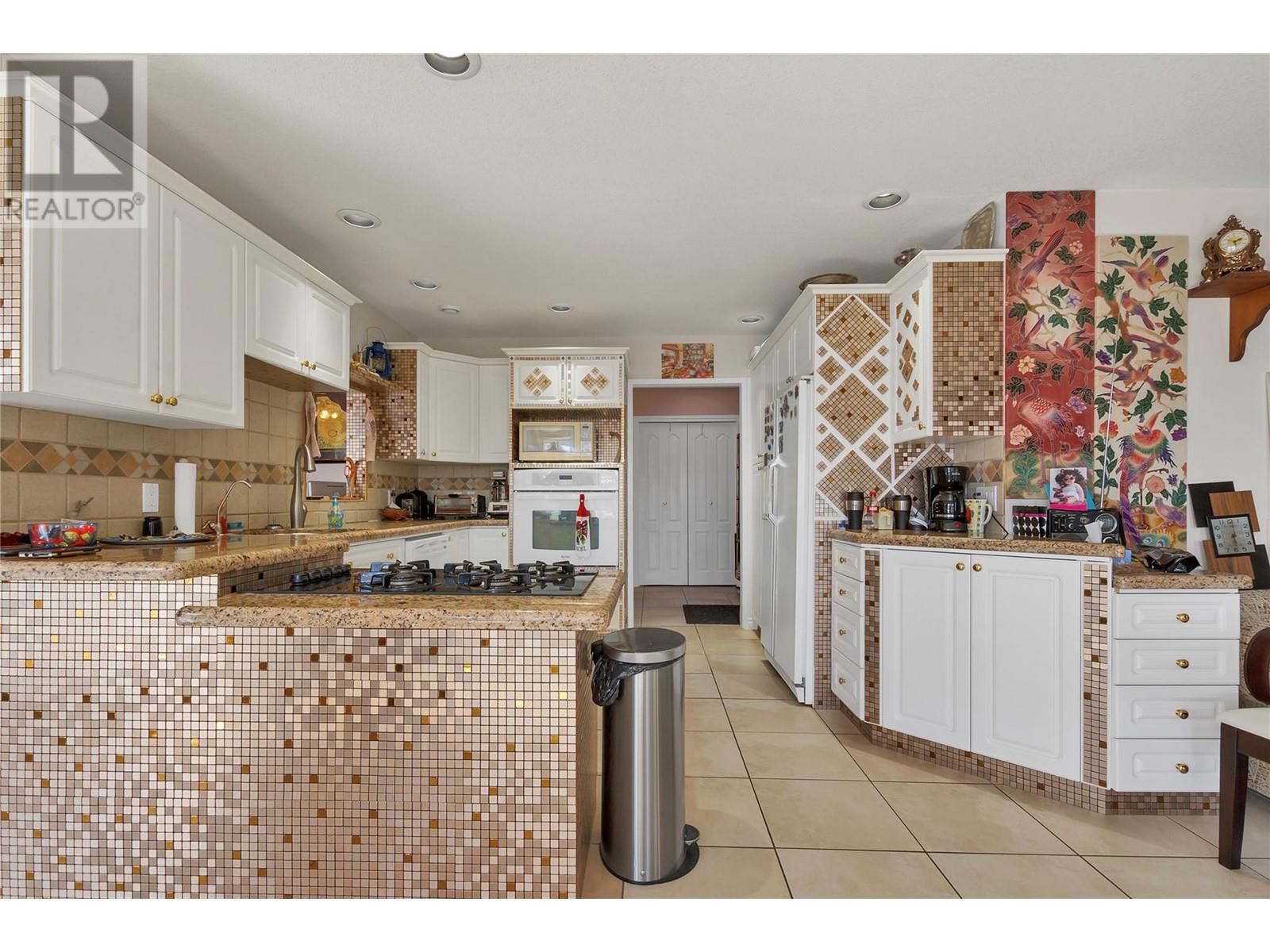 9060 Tronson Road Unit# 13, Vernon, BC V1H1E7