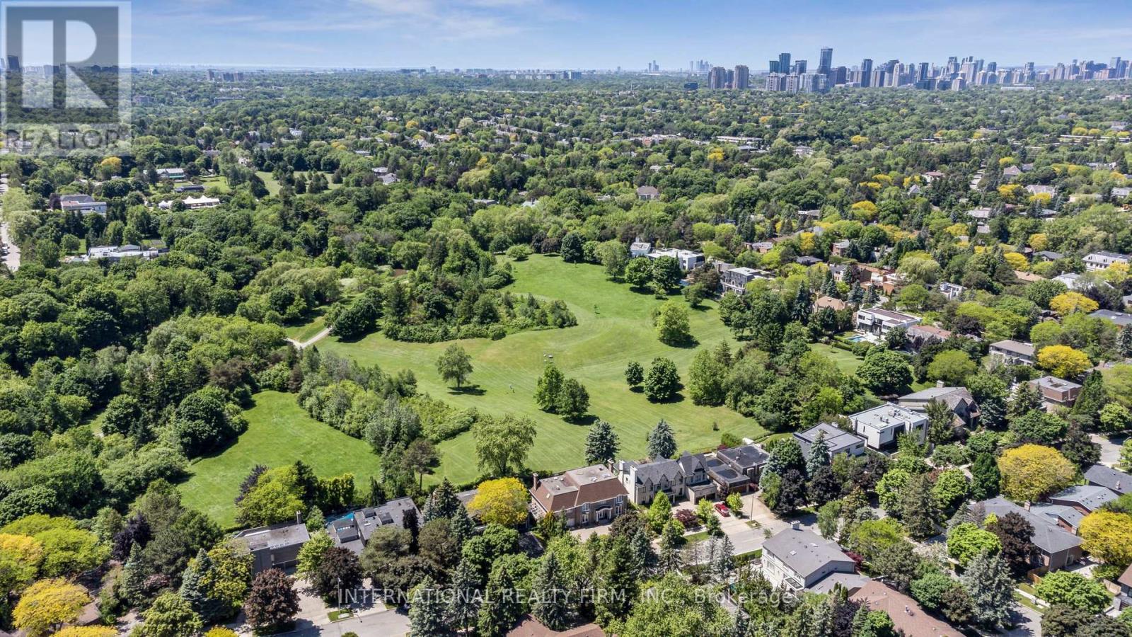 6 Penwood Crescent, Toronto, Ontario  M3B 2B9 - Photo 41 - C12176425