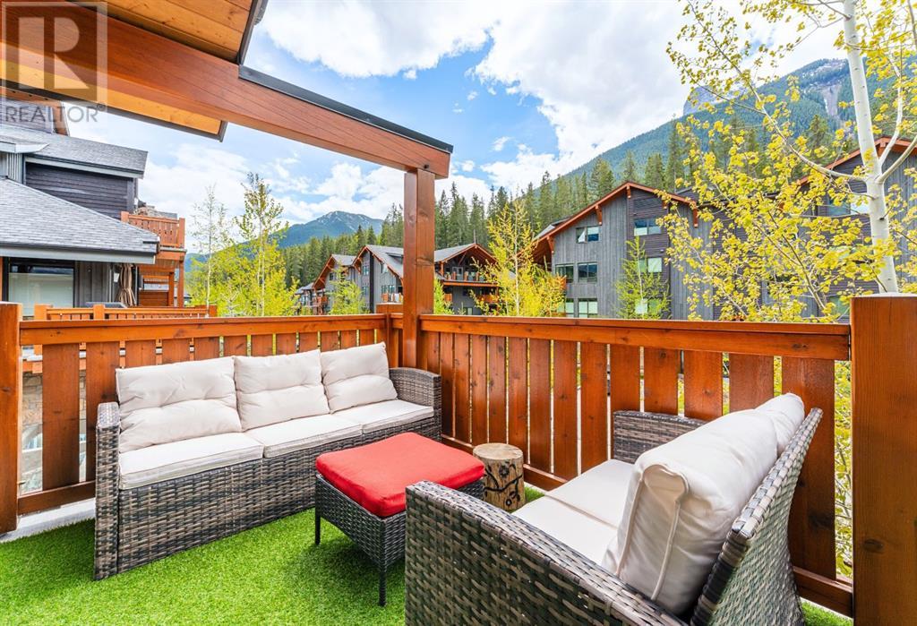 Property at 204, 3000B Stewart Creek Drive image 3