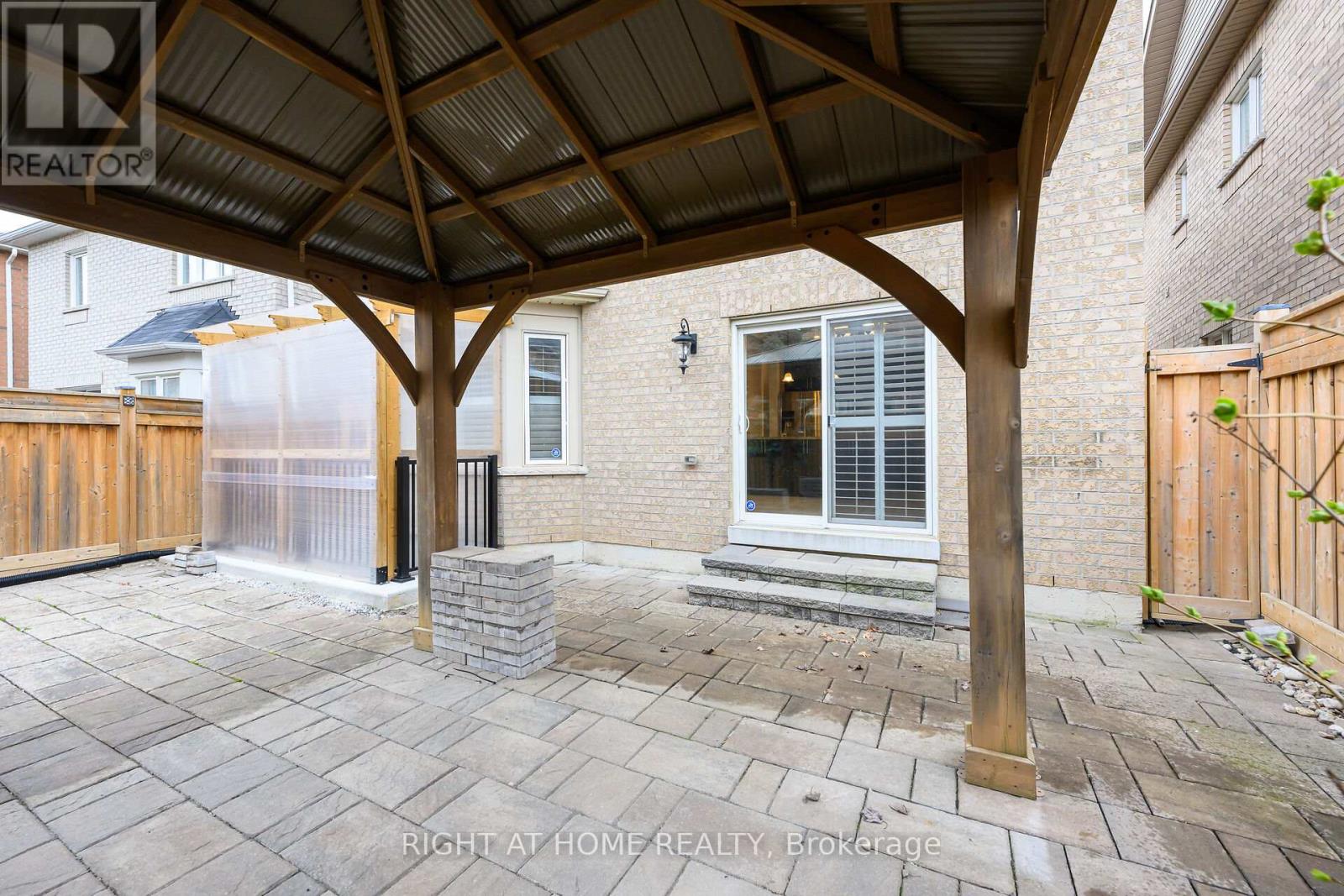 1445 Laurier Avenue, Milton (Cl Clarke), Ontario  L9T 8T4 - Photo 42 - W12177362