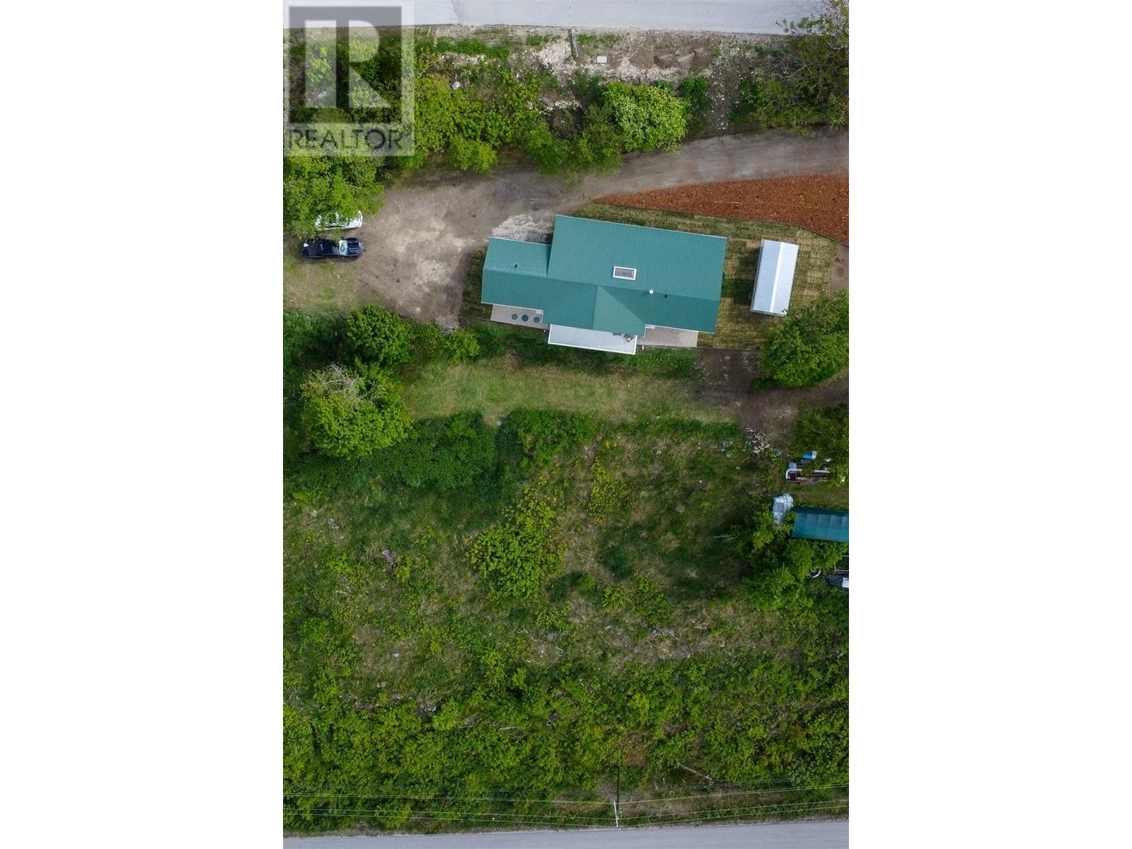 3288 Vindusky Road, Nelson, British Columbia  V1L 6X7 - Photo 5 - 10347553