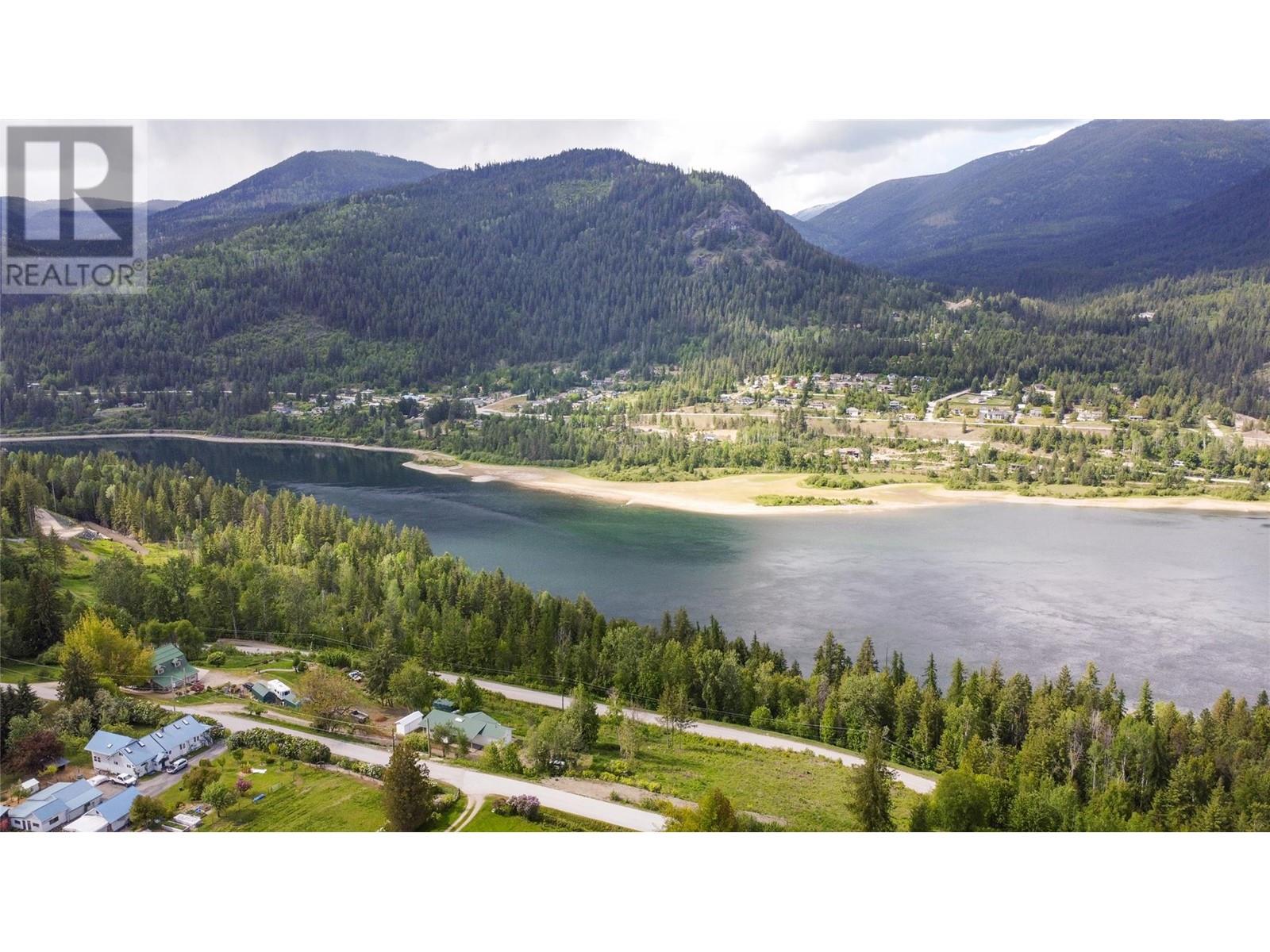 3288 Vindusky Road, Nelson, British Columbia  V1L 6X7 - Photo 67 - 10347553