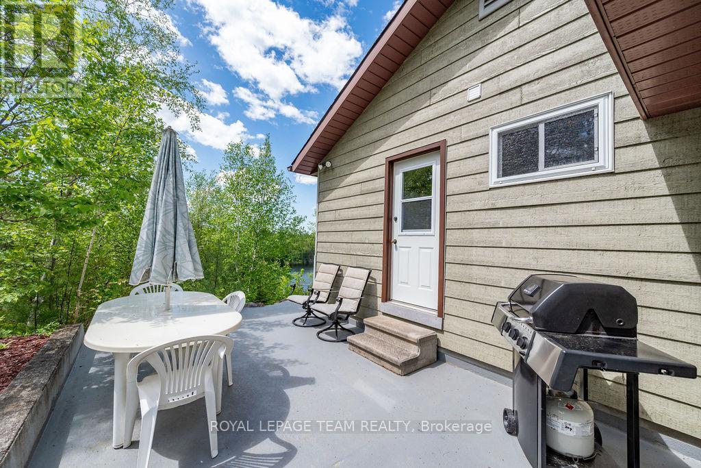 861 Stones Lake Road, Greater Madawaska, Ontario  K0J 1H0 - Photo 31 - X12177376