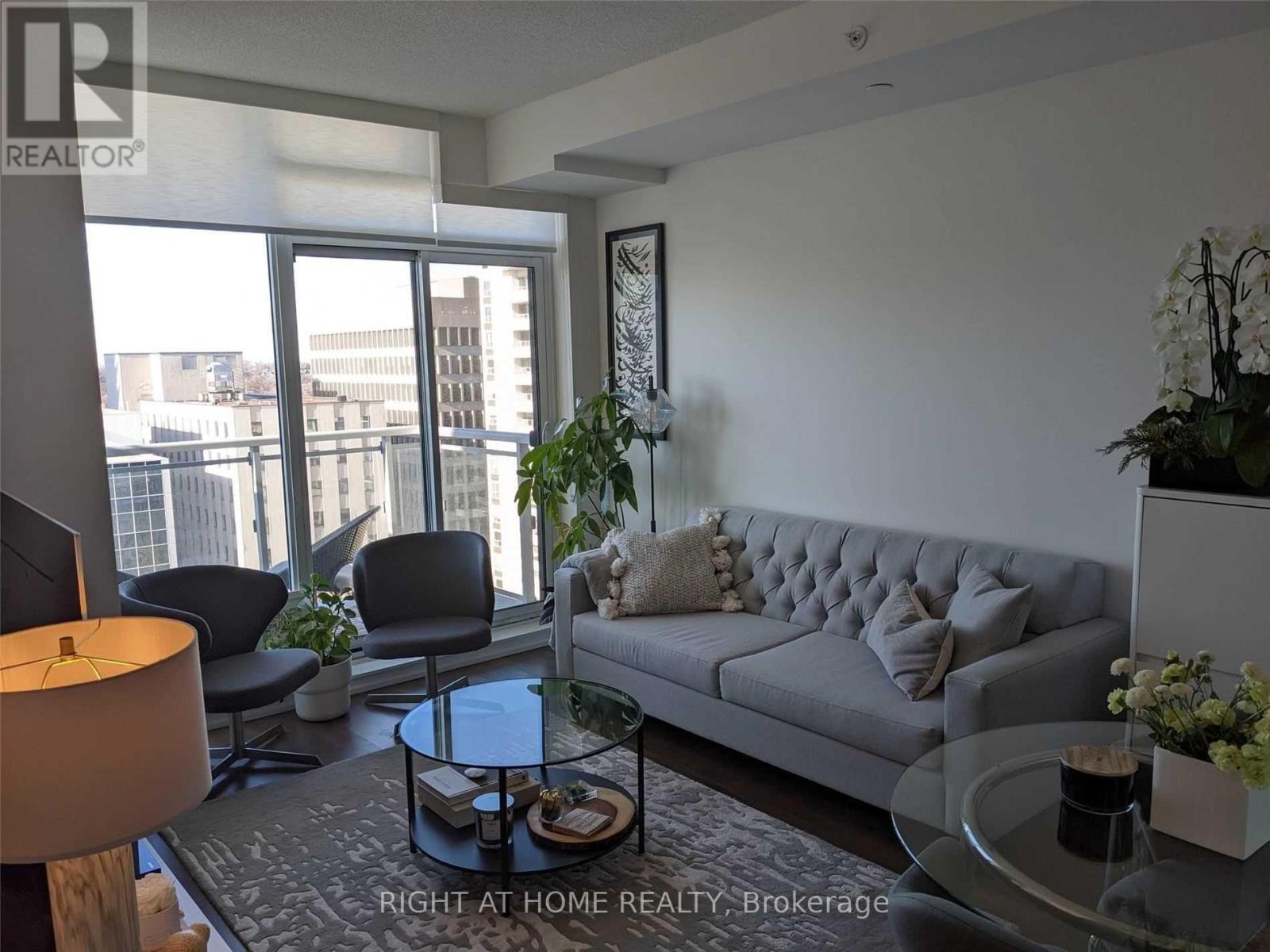 1206 - 68 Merton Street, Toronto, Ontario  M4S 0A7 - Photo 2 - C12177414