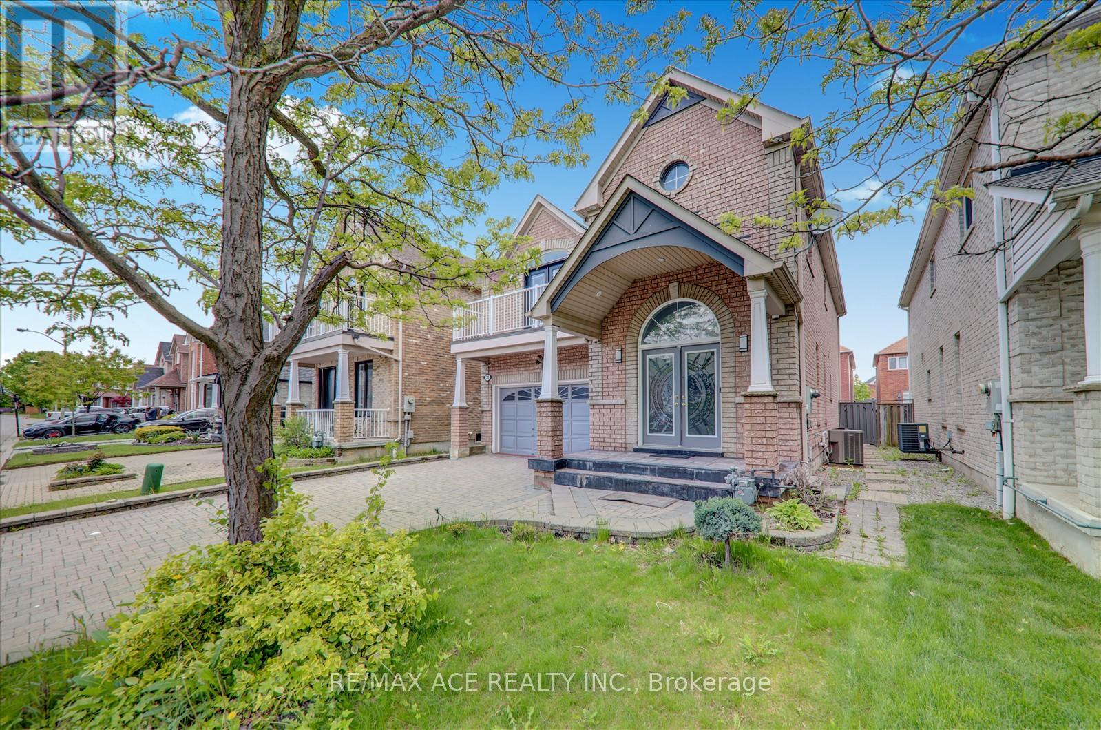 28 Dent Street, Ajax, Ontario  L1T 4G1 - Photo 4 - E12177386