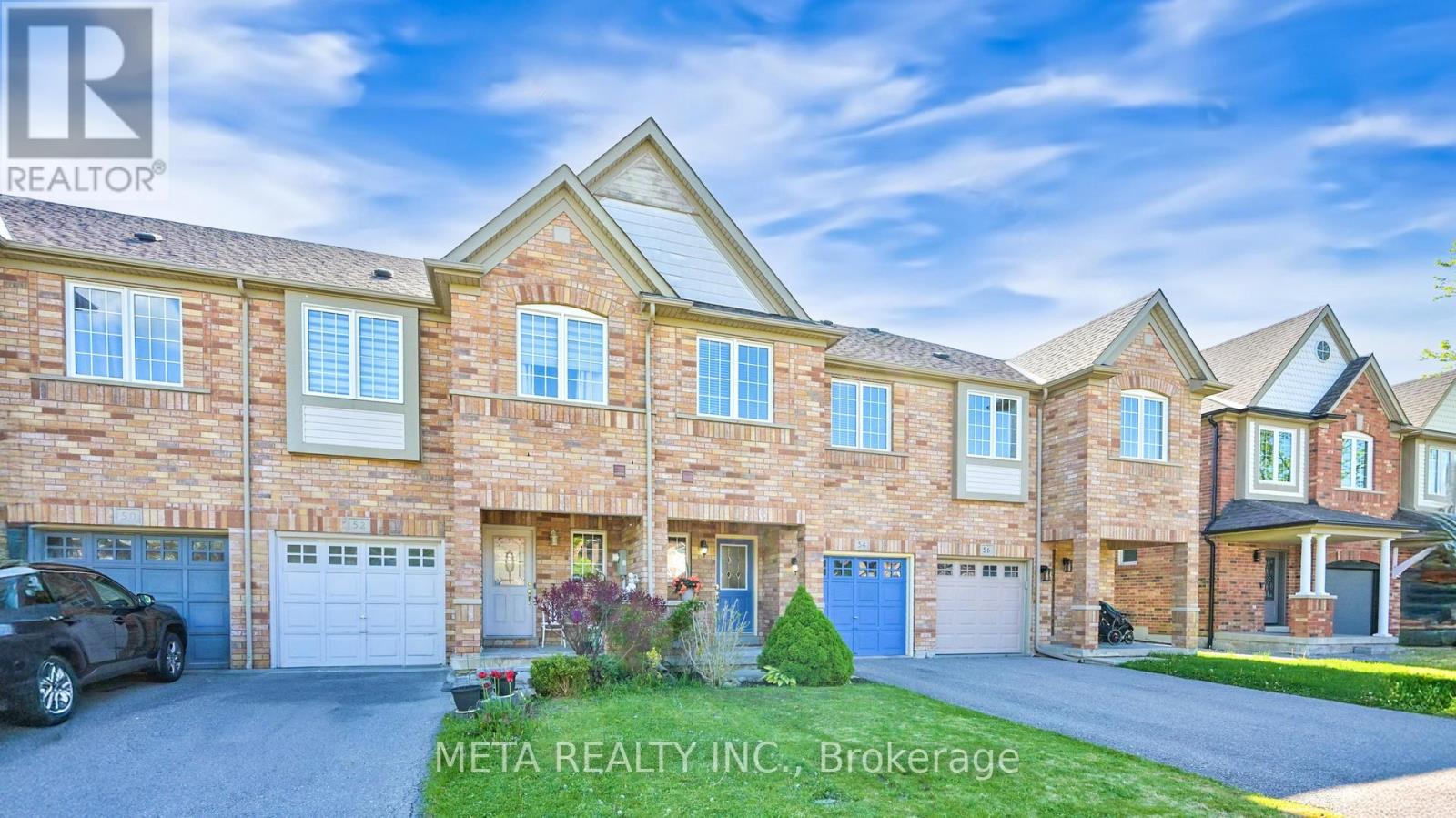 54 MCNALLY WAY, Aurora, Ontario