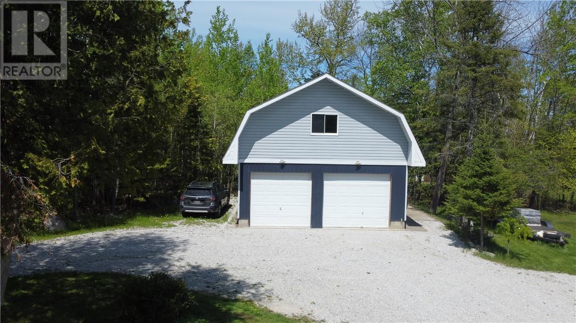 320 Maple Point Road, Kagawong, Ontario  P0P 1J0 - Photo 6 - 2121185
