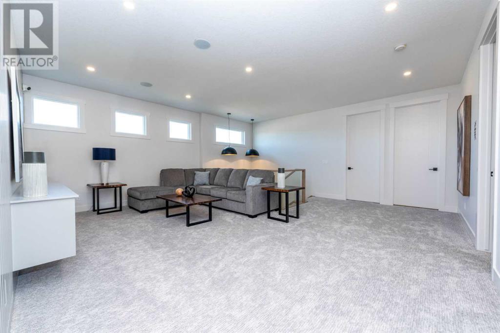 153 Waterford Heath, Chestermere, Alberta  T1X 2T9 - Photo 21 - A2209864