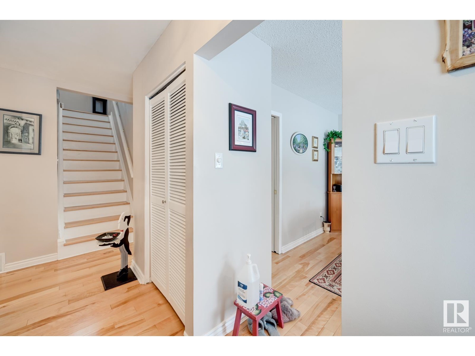 Property at 7047 132A AV NW image 2