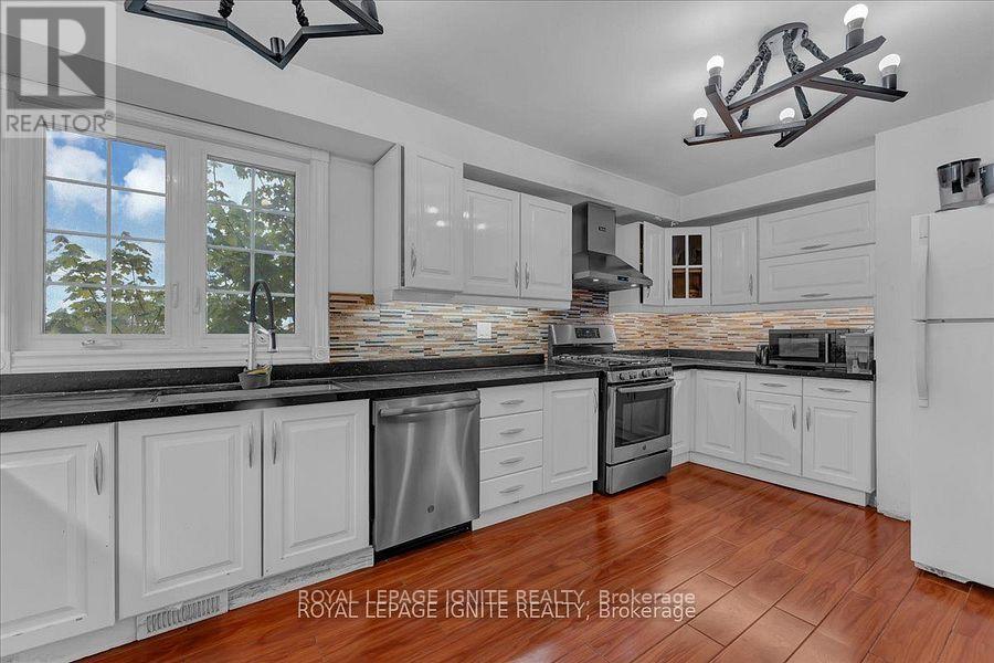 98 Sheldrake Court, Brampton (Brampton South), Ontario  L6Y 2W9 - Photo 8 - W12177364