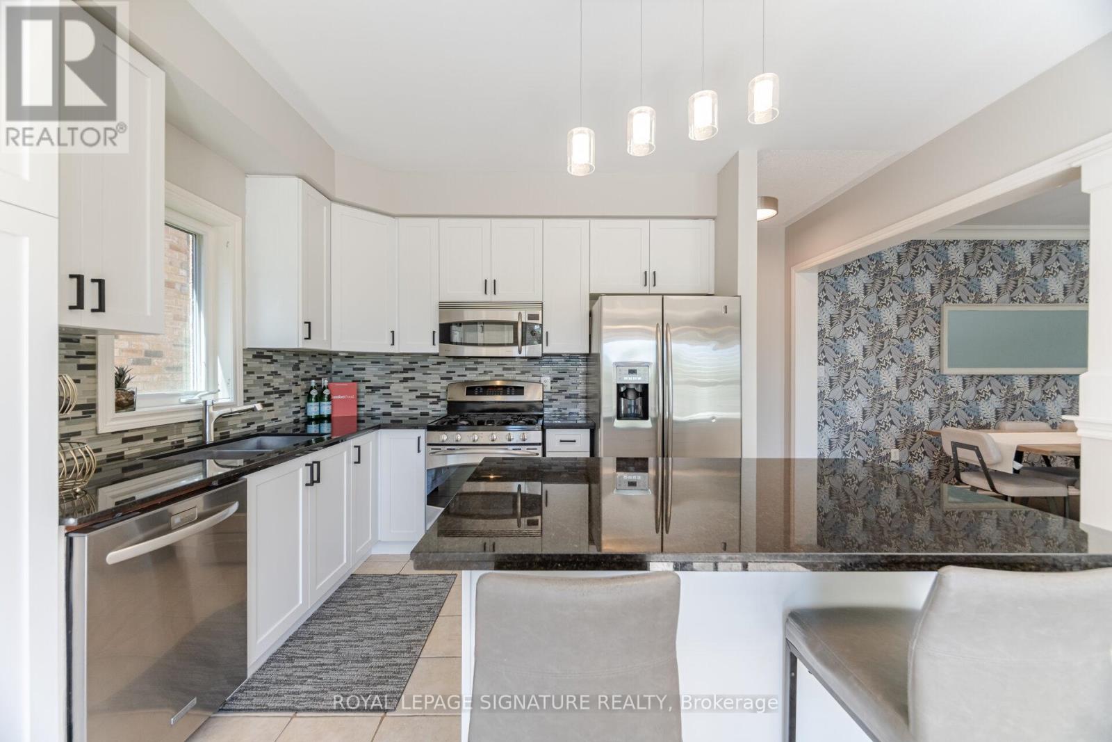3059 Ferguson Drive, Burlington, Ontario  L7M 0G6 - Photo 16 - W12177390