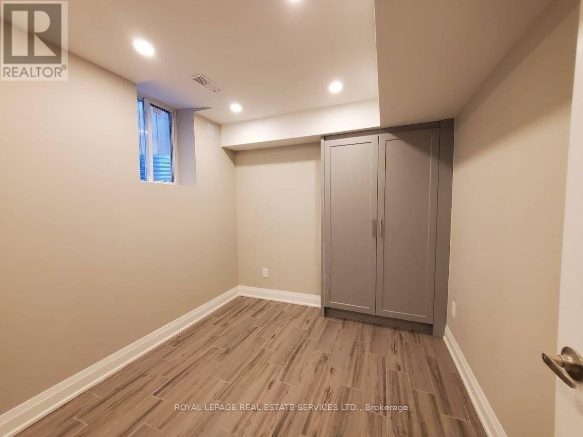 Bsmt - 39 Vezna Crescent, Brampton (Credit Valley), Ontario  L6X 5K5 - Photo 11 - W12177402