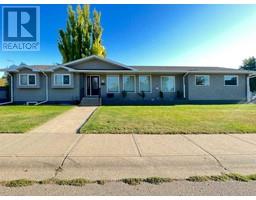 2 Chinook Heights S Chinook, Lethbridge, Ca