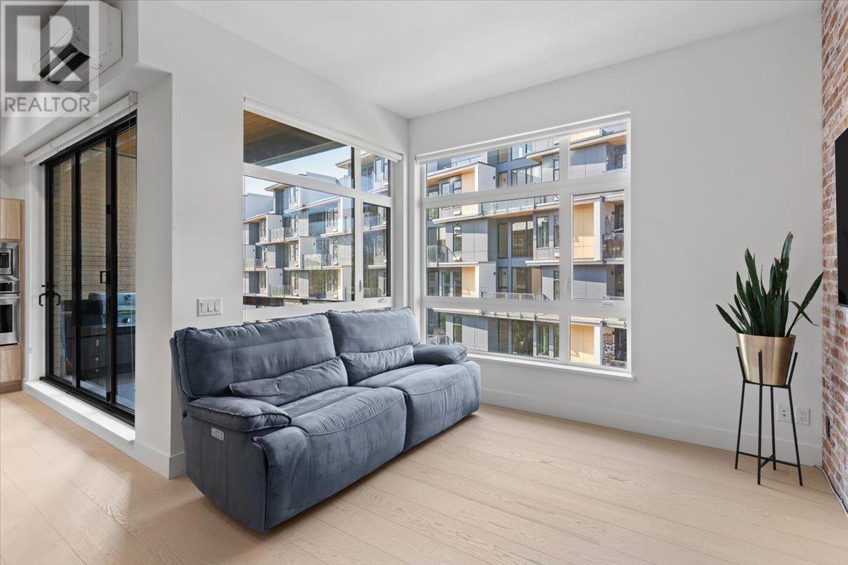 319 300 Salter Street, New Westminster, British Columbia  V3M 0L9 - Photo 4 - R3008081