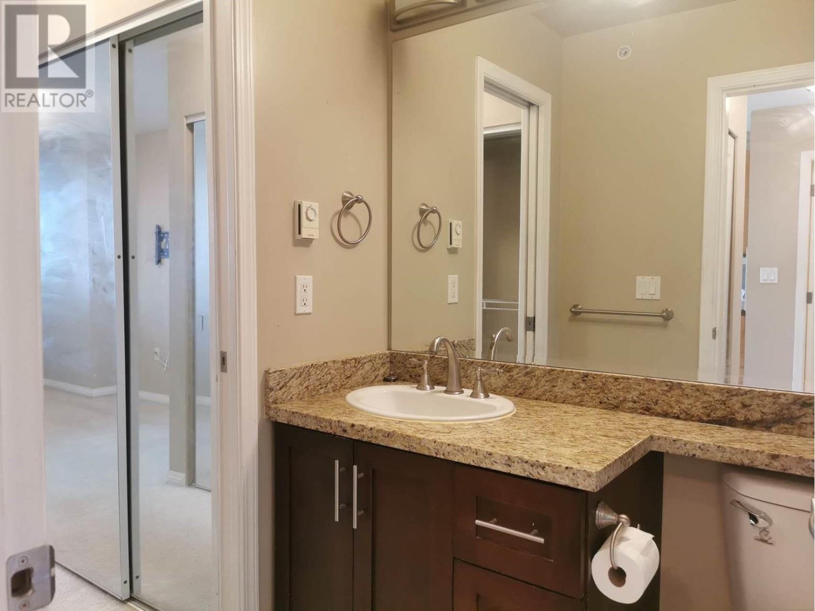 307 5000 Imperial Street, Burnaby, British Columbia  V5J 1C8 - Photo 11 - R3008084