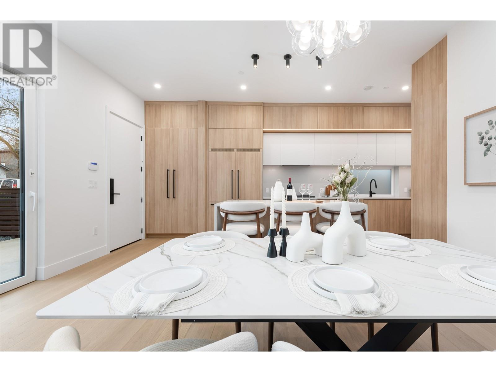 1 3151 W 10th Avenue, Vancouver, British Columbia  V6K 2L1 - Photo 11 - R3008092