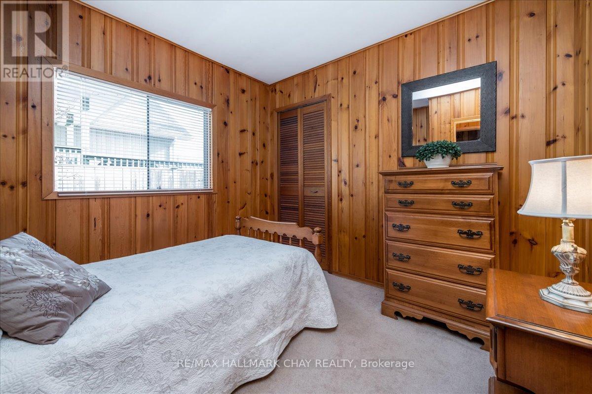 297 Beach Road, Innisfil, Ontario  L0L 1R0 - Photo 12 - N12037632