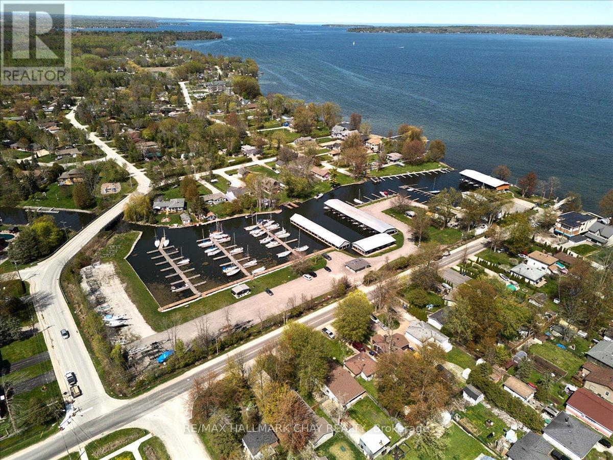 297 Beach Road, Innisfil, Ontario  L0L 1R0 - Photo 20 - N12037632