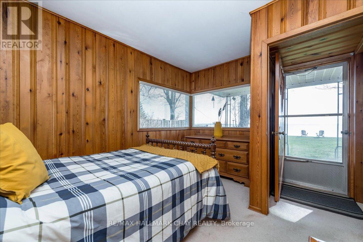 297 Beach Road, Innisfil, Ontario  L0L 1R0 - Photo 13 - N12037632