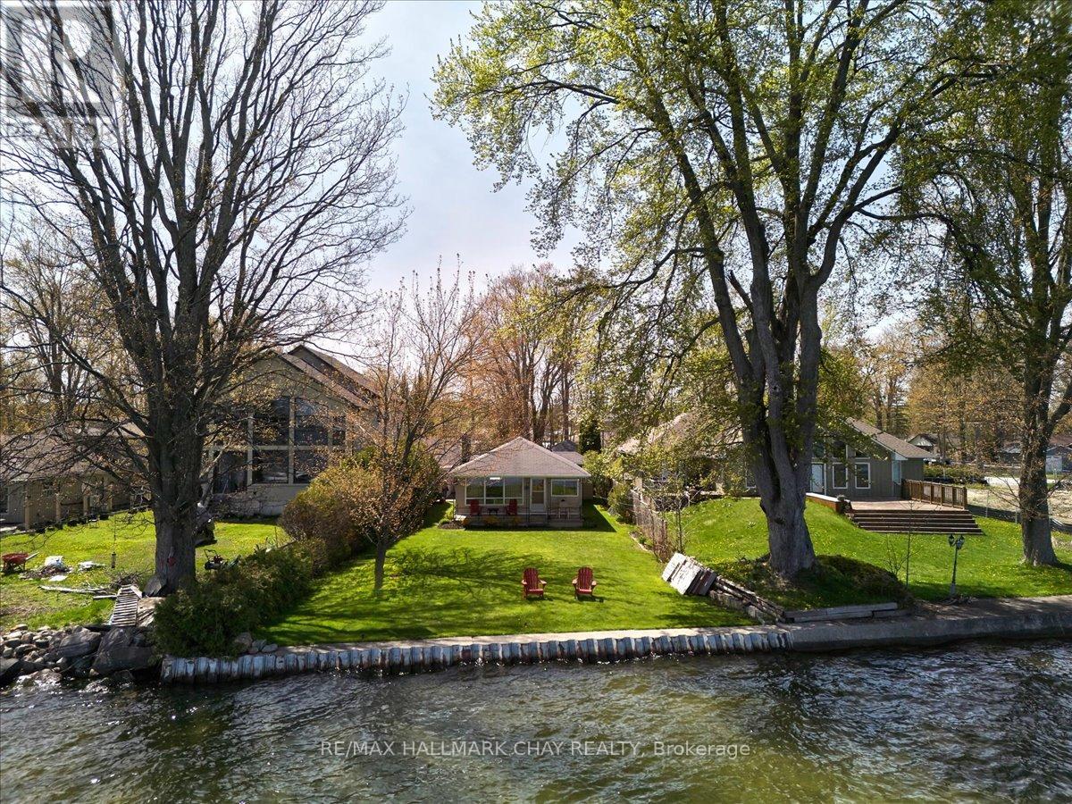 297 Beach Road, Innisfil, Ontario  L0L 1R0 - Photo 22 - N12037632