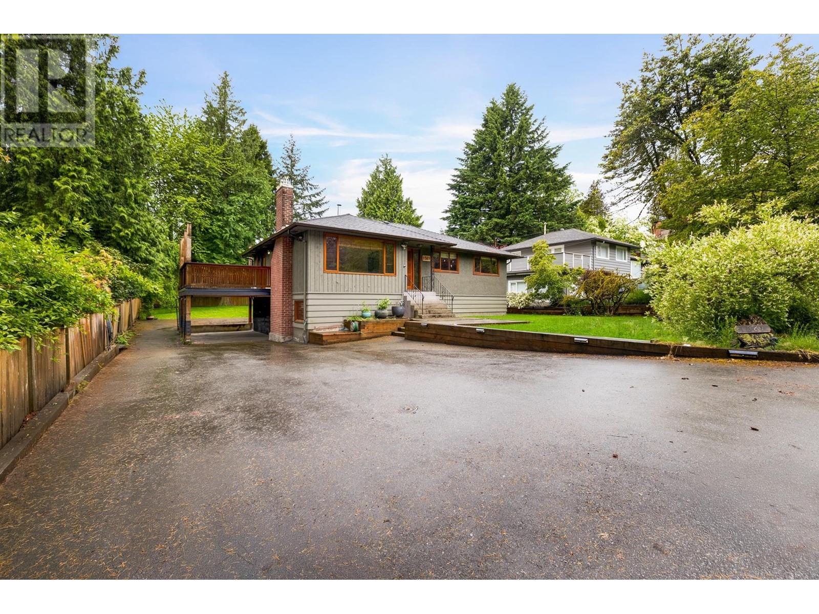 1561 Merlynn Crescent, North Vancouver, British Columbia  V7J 2X9 - Photo 40 - R3008079