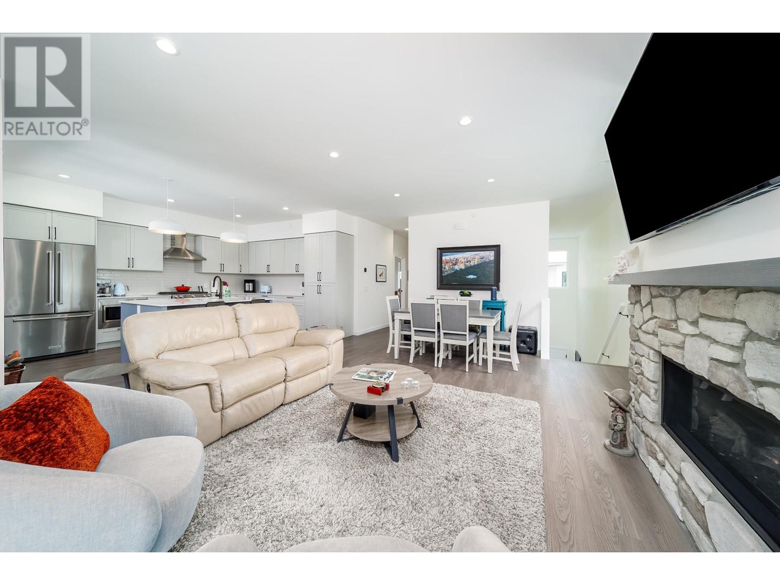 1979 Country Club Drive Unit# 14, Kelowna, British Columbia  V1V 0H6 - Photo 15 - 10349580
