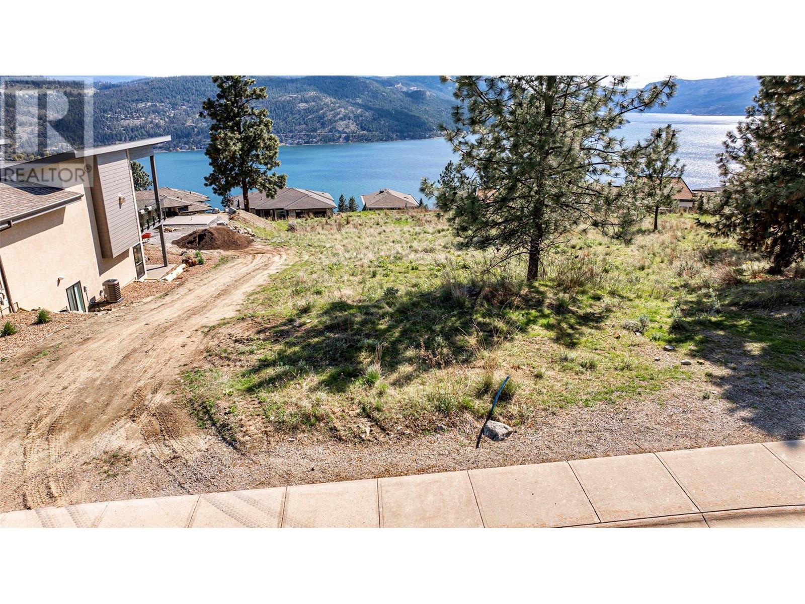 8944 Davidson Place, Vernon, BC V1H2K9