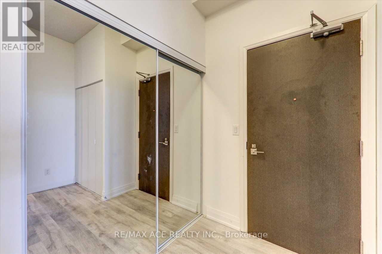 2912 - 3700 Hwy 7 Road, Vaughan, Ontario  L4L 0G8 - Photo 11 - N12177419