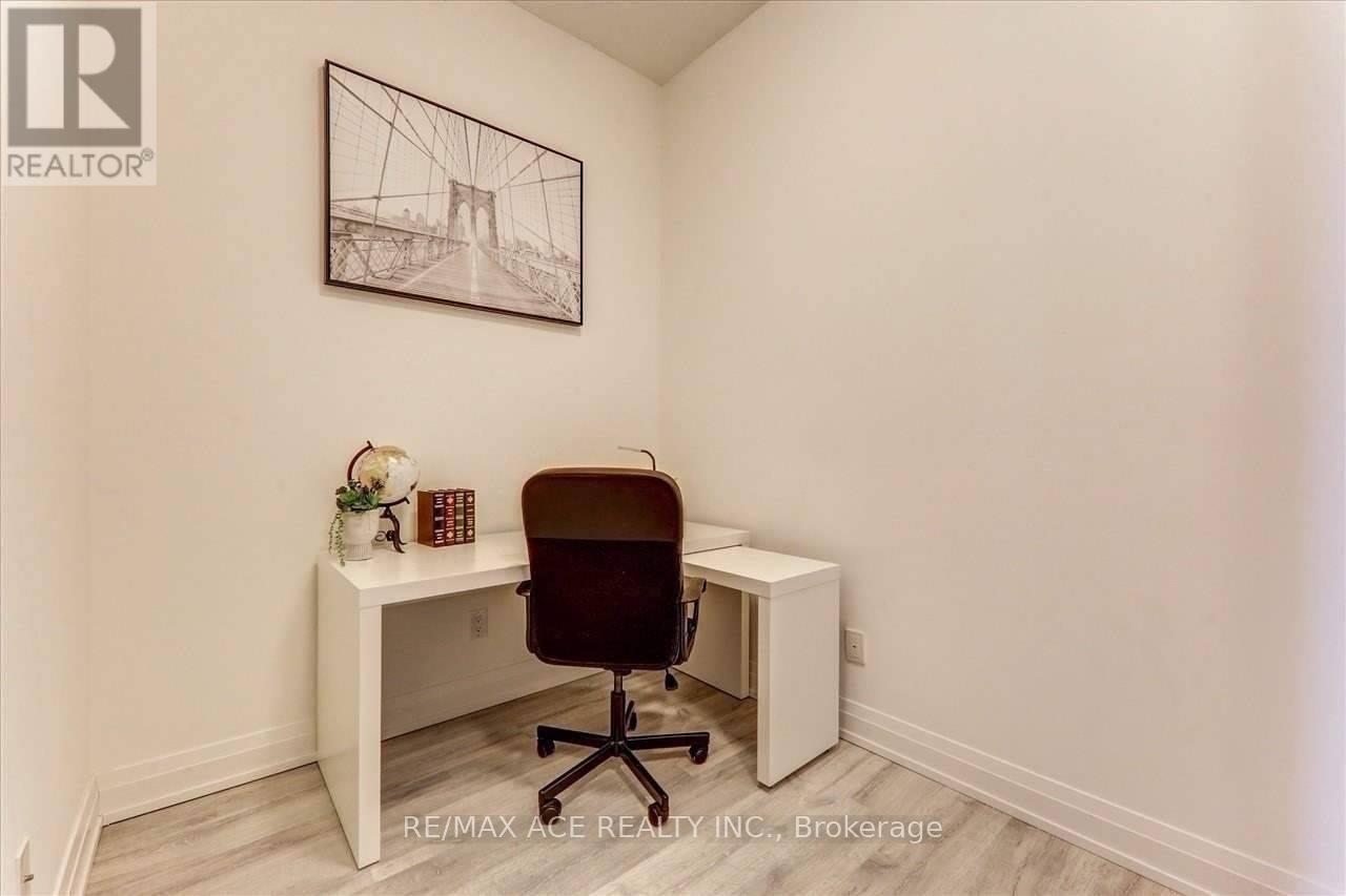 2912 - 3700 Hwy 7 Road, Vaughan, Ontario  L4L 0G8 - Photo 13 - N12177419
