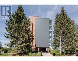 207, 3339 Rideau Place SW Rideau Park