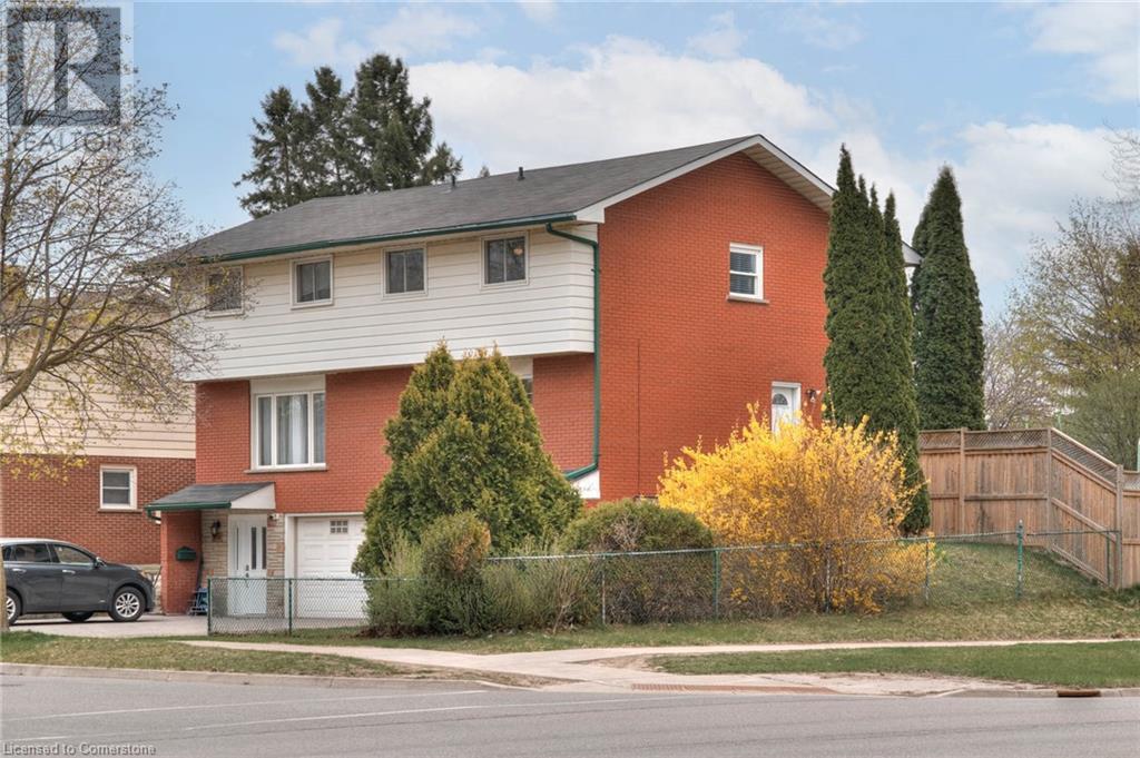 Property at 3 SHAFTSBURY Drive image 3