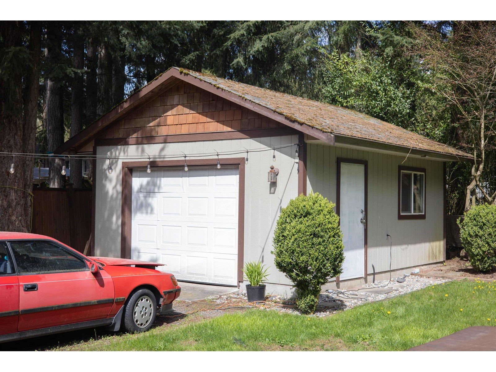 Property at 19649 41A AVENUE image 5