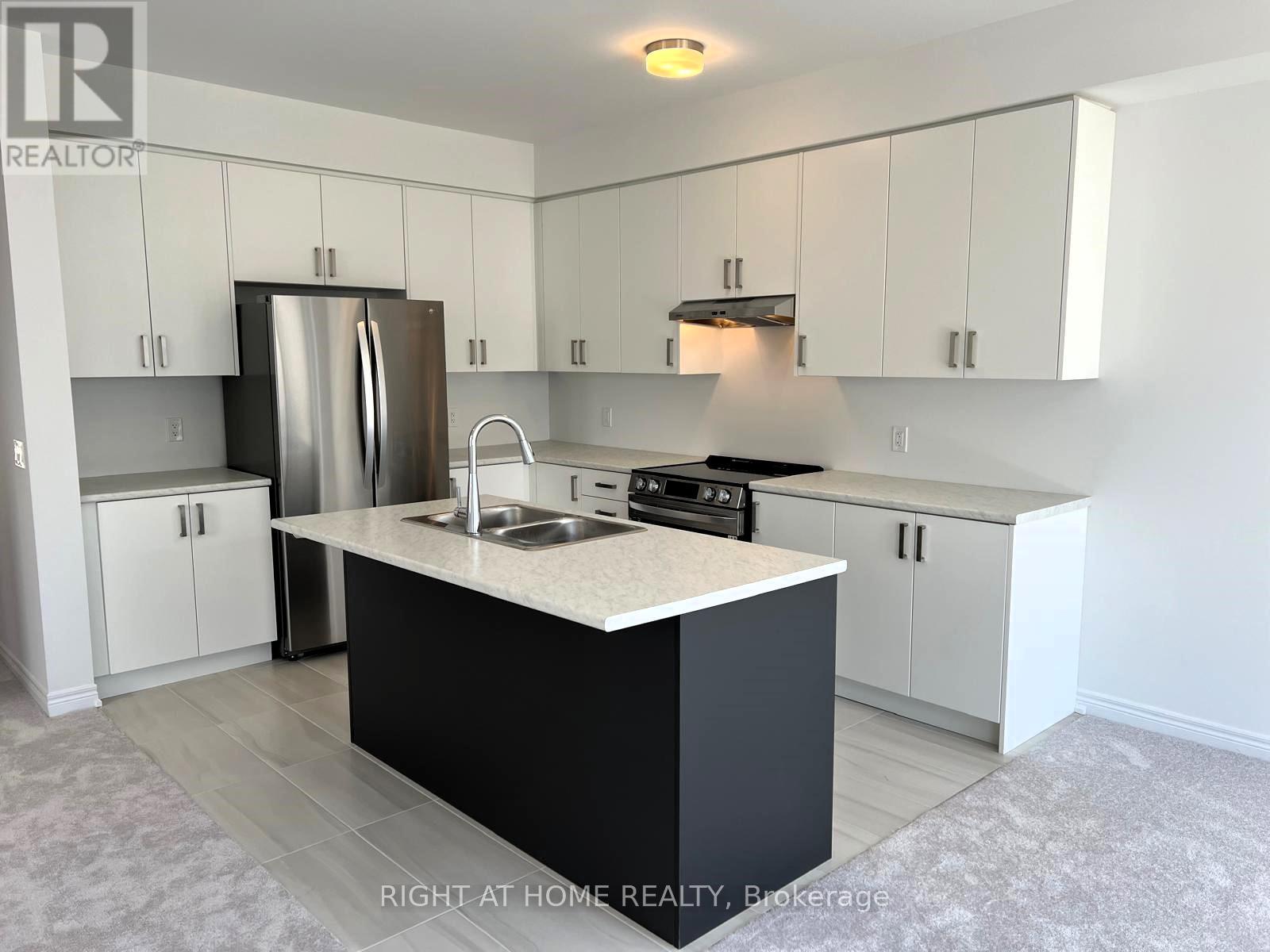 44 Gauley Drive, Centre Wellington, Ontario  N1M 0K4 - Photo 7 - X12177424