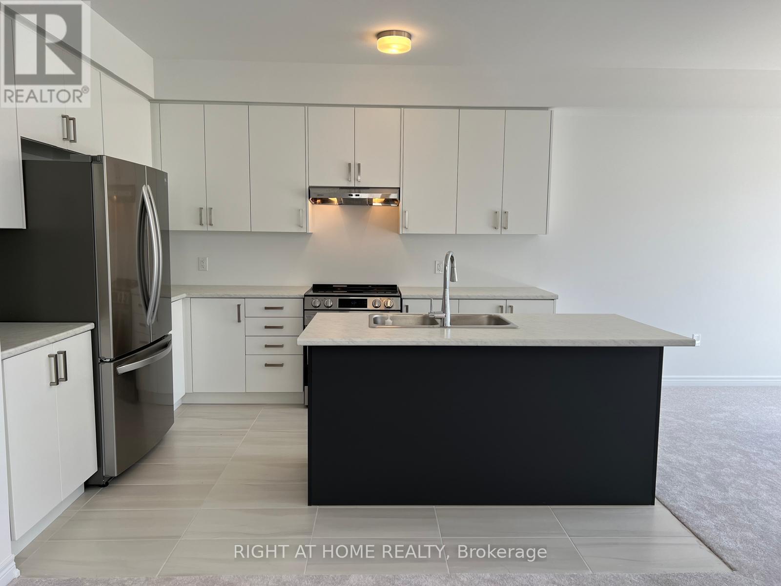 44 Gauley Drive, Centre Wellington, Ontario  N1M 0K4 - Photo 8 - X12177424
