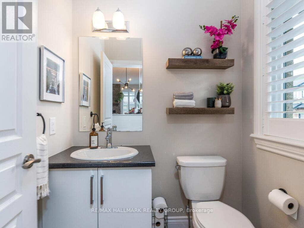 530 Earnscliffe Grove, Ottawa, Ontario  K4M 0E1 - Photo 17 - X12177432