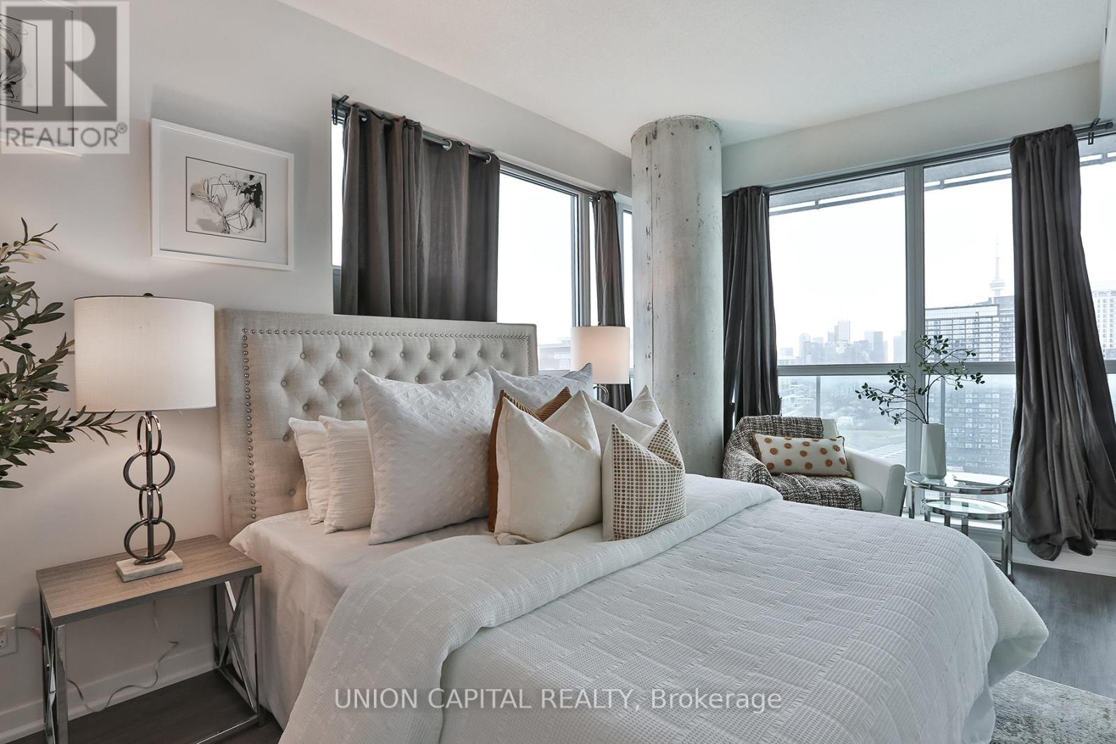 2403 - 150 East Liberty Street, Toronto, Ontario  M6K 3R5 - Photo 13 - C12176503