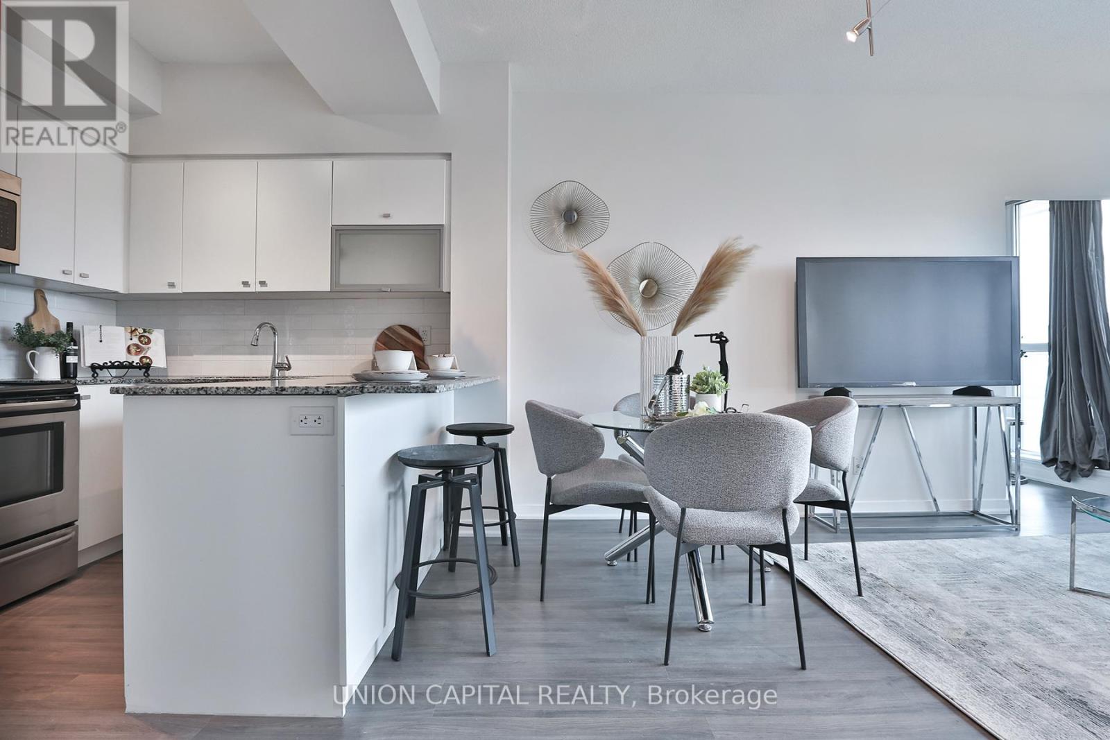 2403 - 150 East Liberty Street, Toronto, Ontario  M6K 3R5 - Photo 4 - C12176503