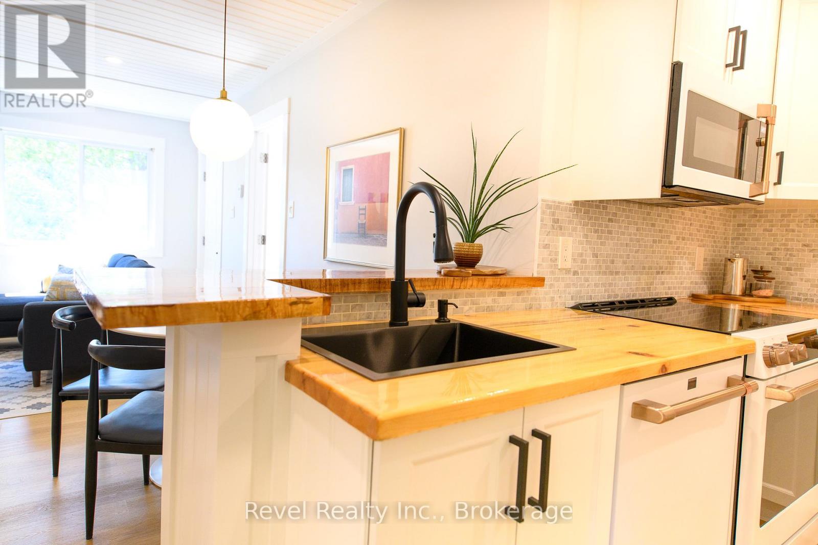 1 - 15 Dawson Drive, Collingwood, Ontario  L9Y 5B4 - Photo 3 - S12177215