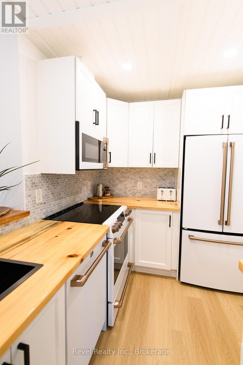 1 - 15 Dawson Drive, Collingwood, Ontario  L9Y 5B4 - Photo 9 - S12177215