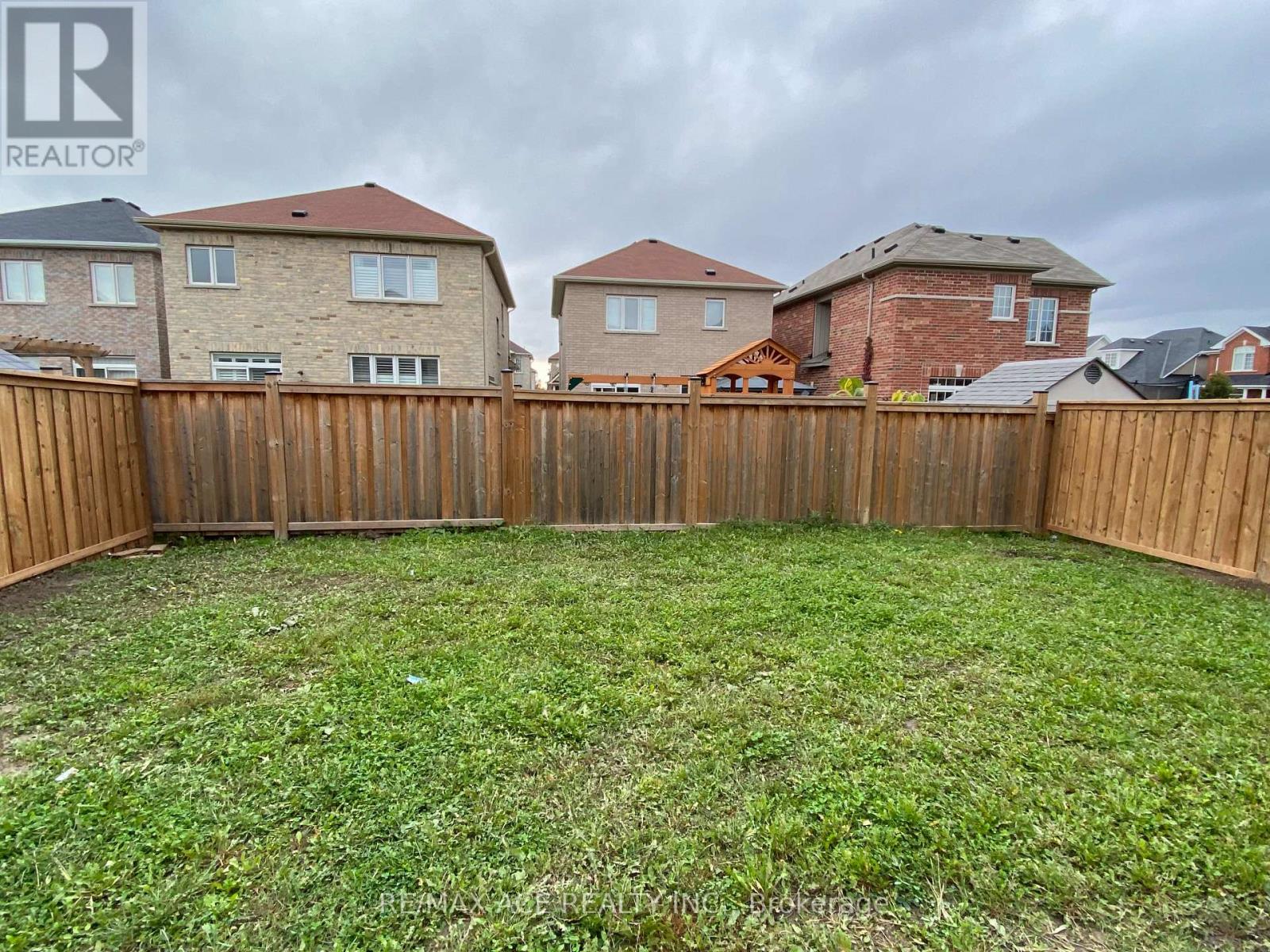 76 Pedwell Street, Clarington (Newcastle), Ontario  L1B 0E2 - Photo 22 - E12177460