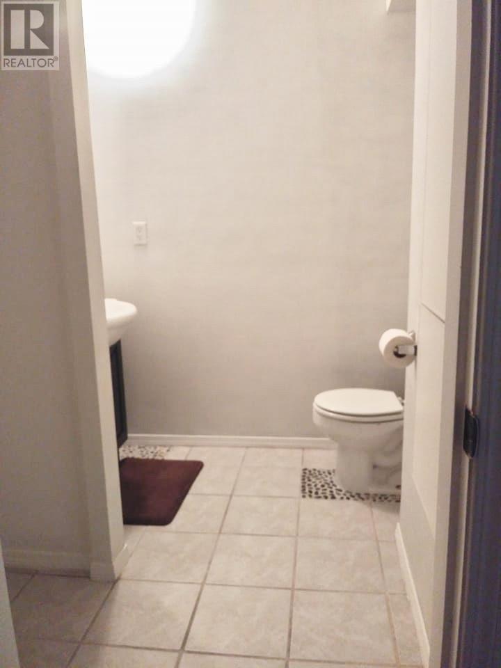 6476 Kootenay Street, Oliver, British Columbia  V0H 1T5 - Photo 35 - 10337137