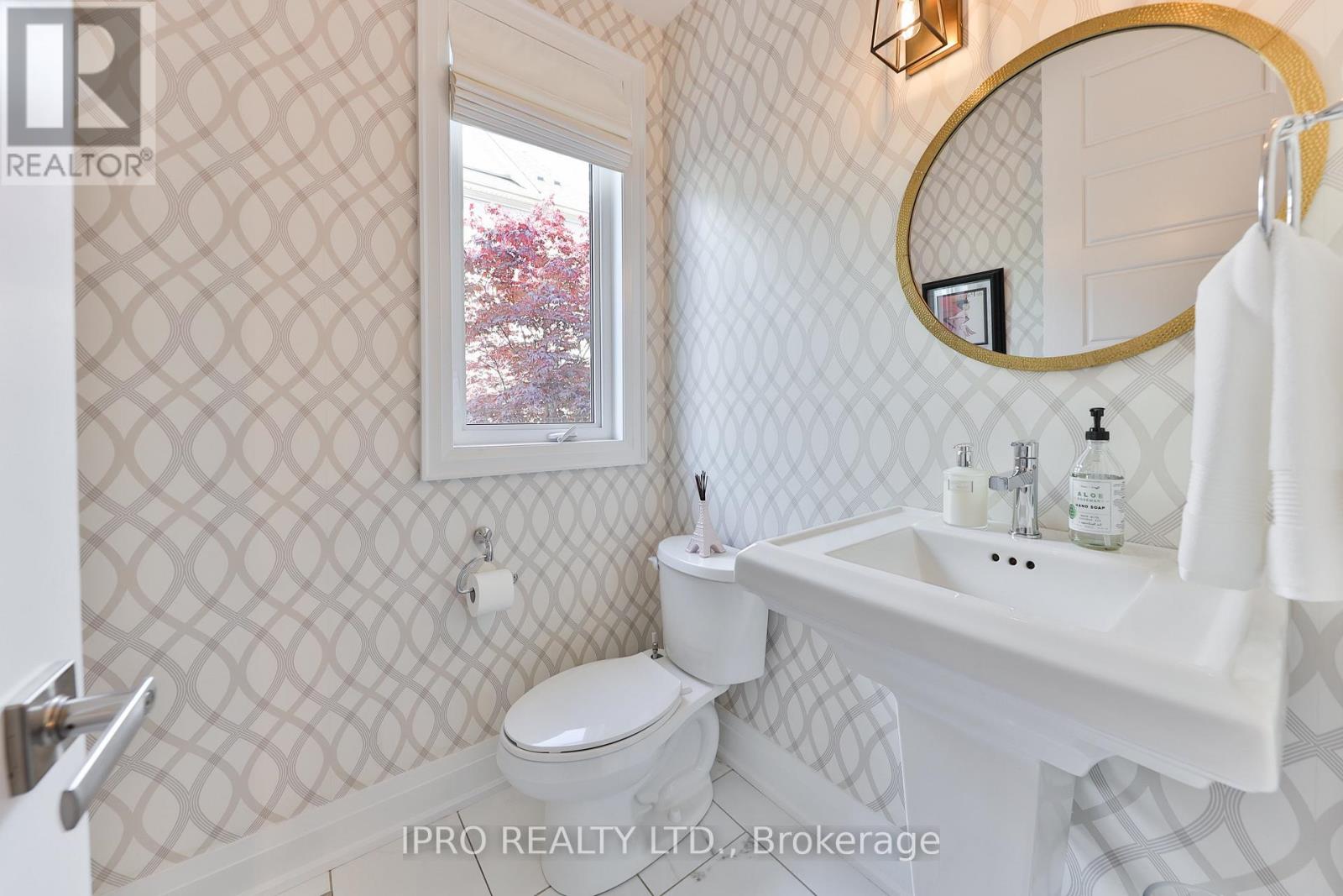 226 Mcwilliams Crescent, Oakville, Ontario  L6M 0W5 - Photo 20 - W12177434