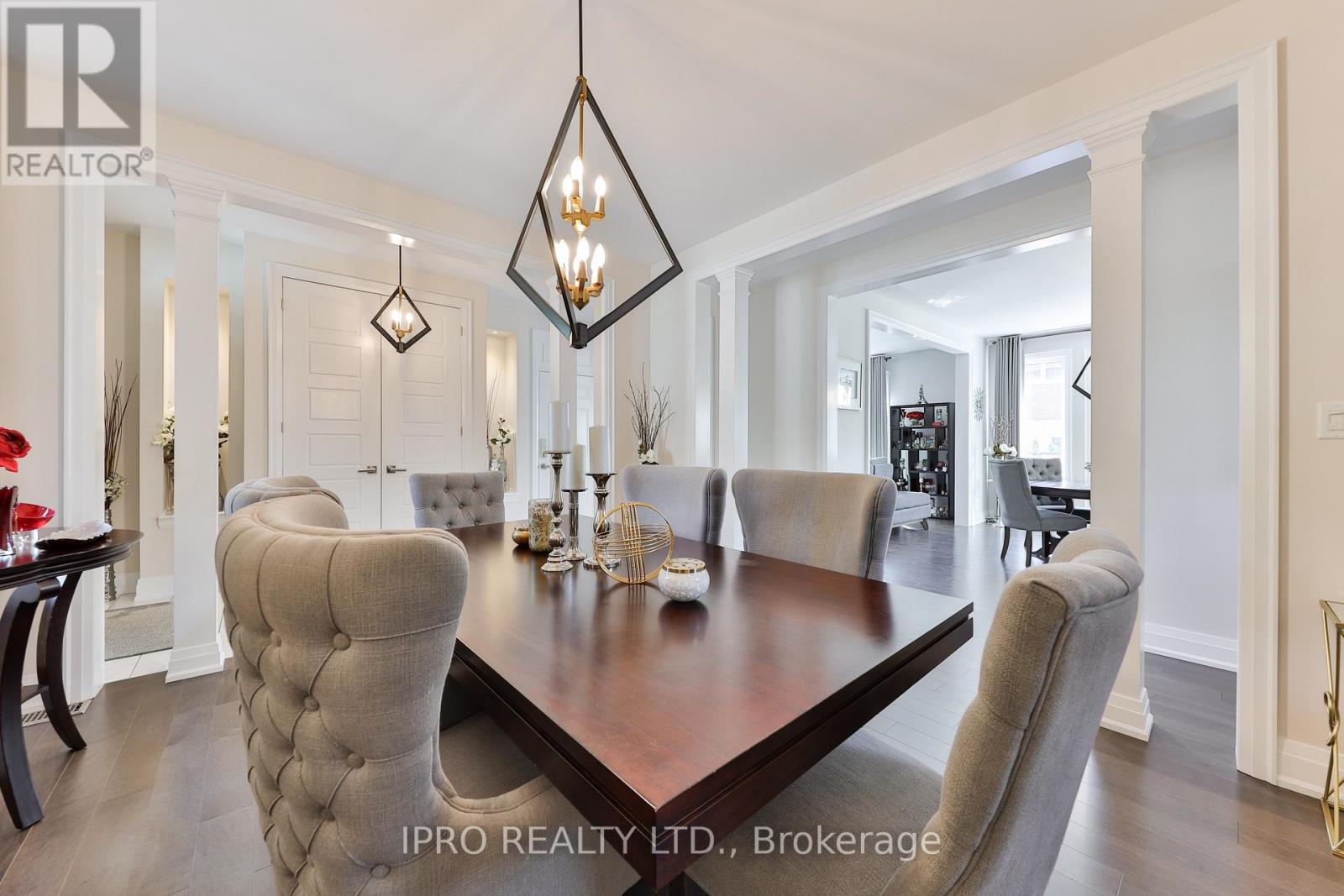 226 Mcwilliams Crescent, Oakville, Ontario  L6M 0W5 - Photo 7 - W12177434