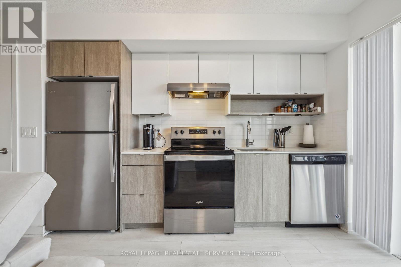 B429 - 1119 Cooke Boulevard, Burlington, Ontario  L7T 0C7 - Photo 9 - W12177448