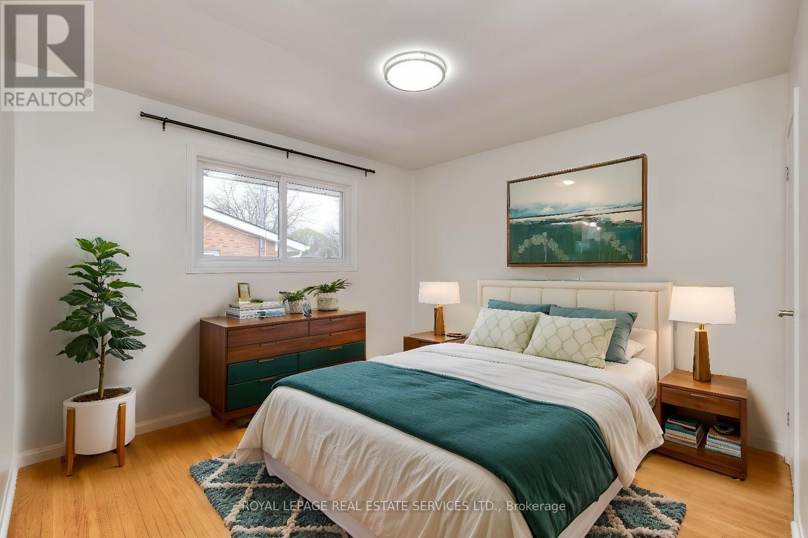 484 Speedvale Avenue E, Guelph, Ontario  N1E 1P2 - Photo 3 - X12177438