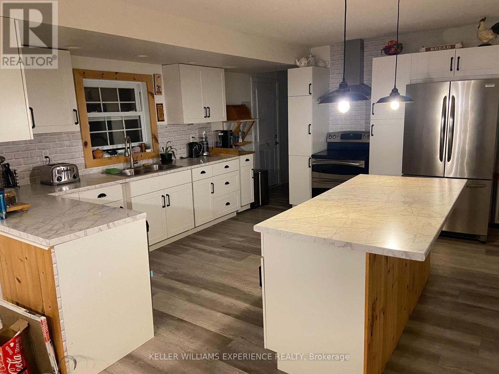 11153 522 Highway, Parry Sound Remote Area, Ontario  P0H 1Y0 - Photo 10 - X12177447