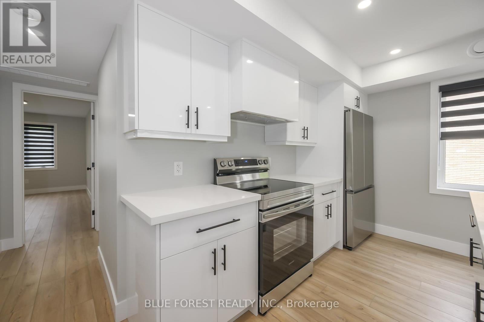 Unit 2 - 325 Edmonton Street, London East, Ontario  N5W 4Y3 - Photo 6 - X12177486
