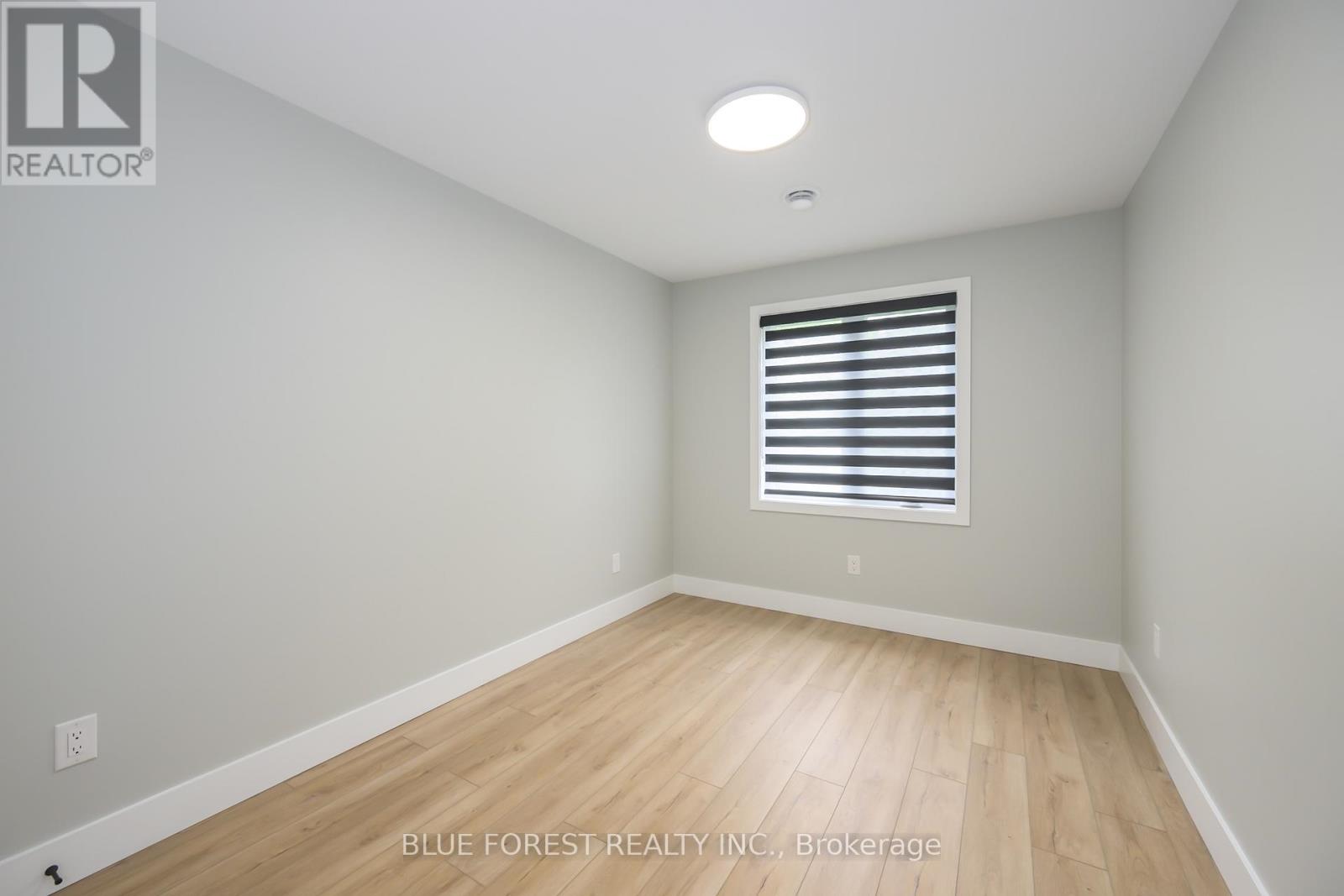 Unit 2 - 325 Edmonton Street, London East, Ontario  N5W 4Y3 - Photo 7 - X12177486