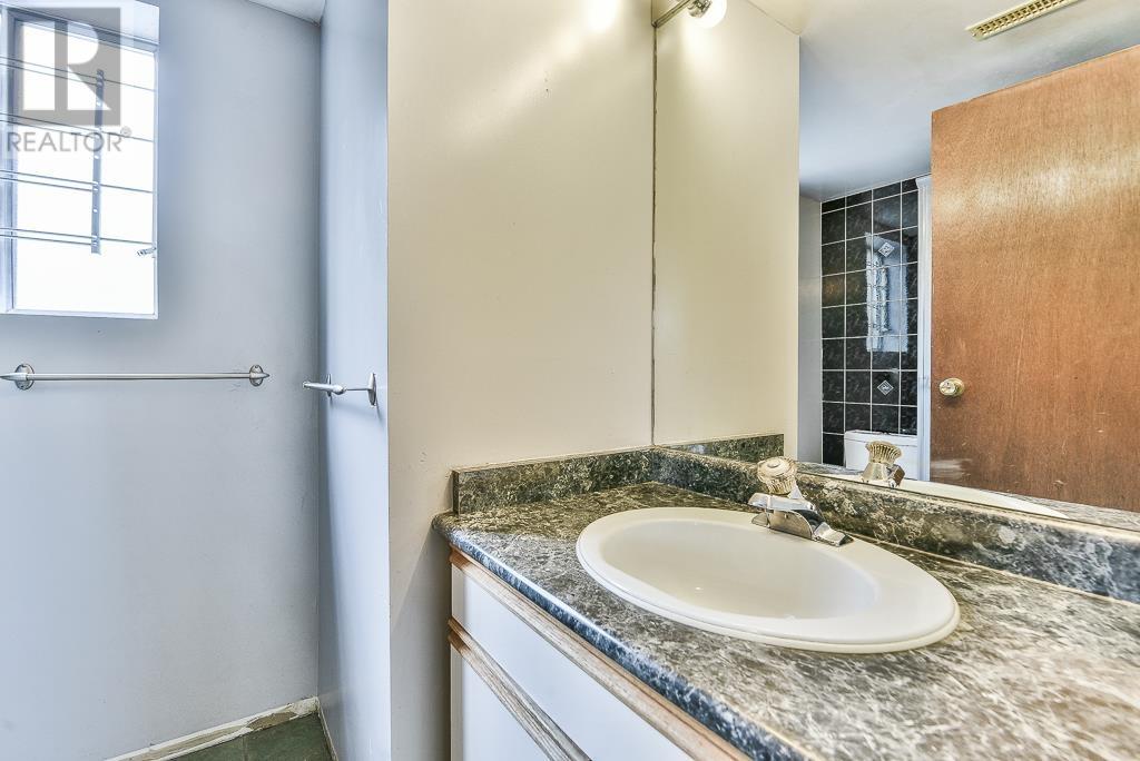 1642  Robertson Avenue, Port Coquitlam, British Columbia  V3B 1E1 - Photo 14 - R3008120